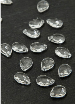 Акрилові кристали, пелюски білі, 0,5кг. 11мм.