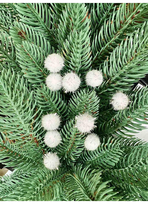Помпон білий, з срібним блиском2020L-23
