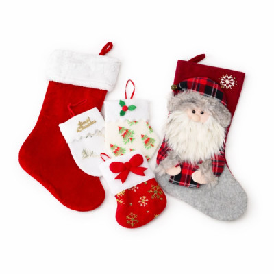 Чобіток на камін